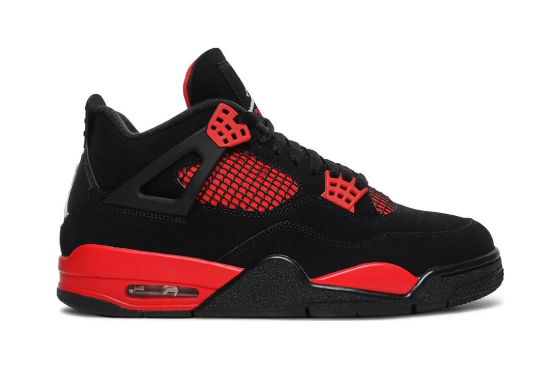 JORDAN 4 RETRO RED THUNDER (LIKE NEW)