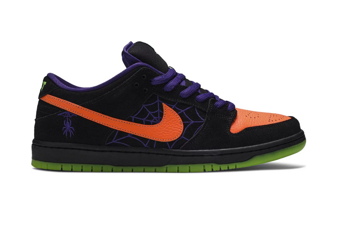 NIKE DUNK LOW SB NIGHT OF MISCHIEF SPECIAL BOX